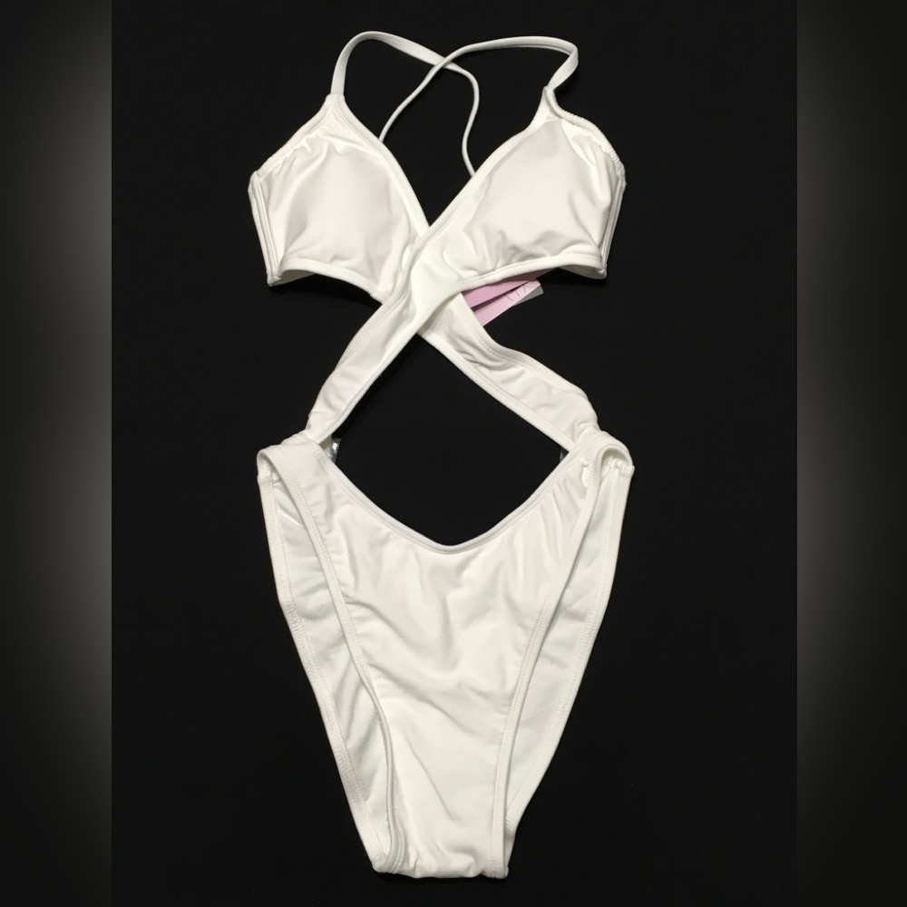 Wild Fable Size S White Cross Front Cut Out Extra Cheeky One Piece Swimsuit
